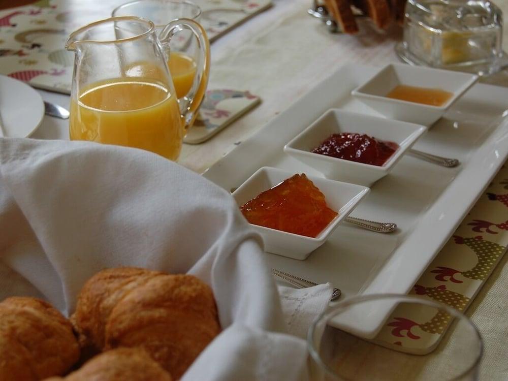 מטלוק The Gables Bed & Breakfast מראה חיצוני תמונה